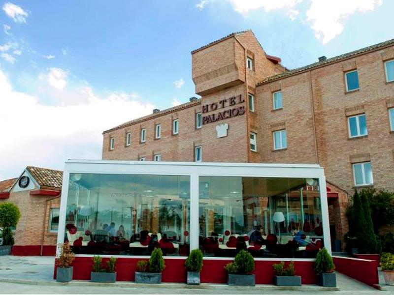 Hotel Palacios Alfaro Eksteriør bilde