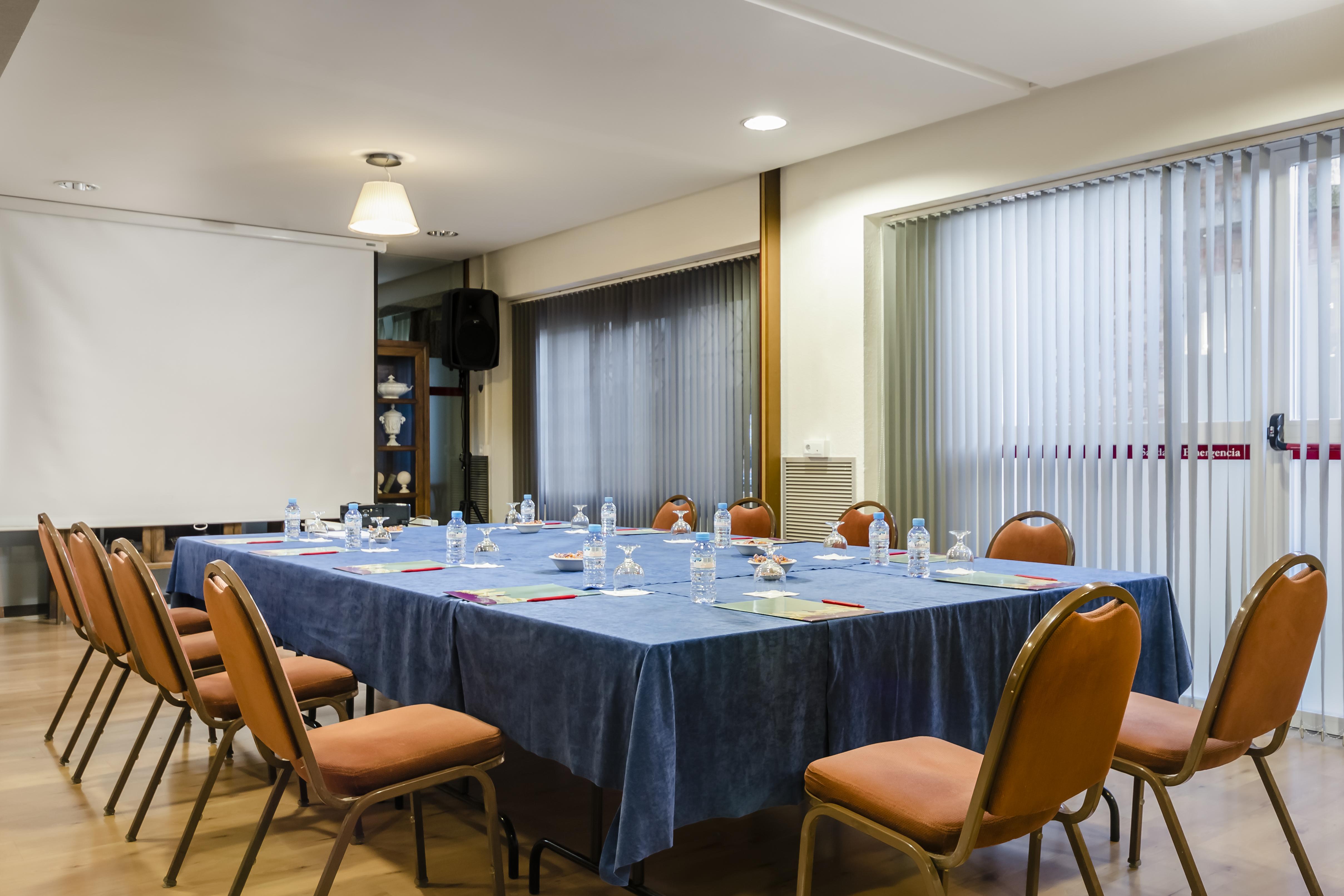 Hotel Palacios Alfaro Eksteriør bilde