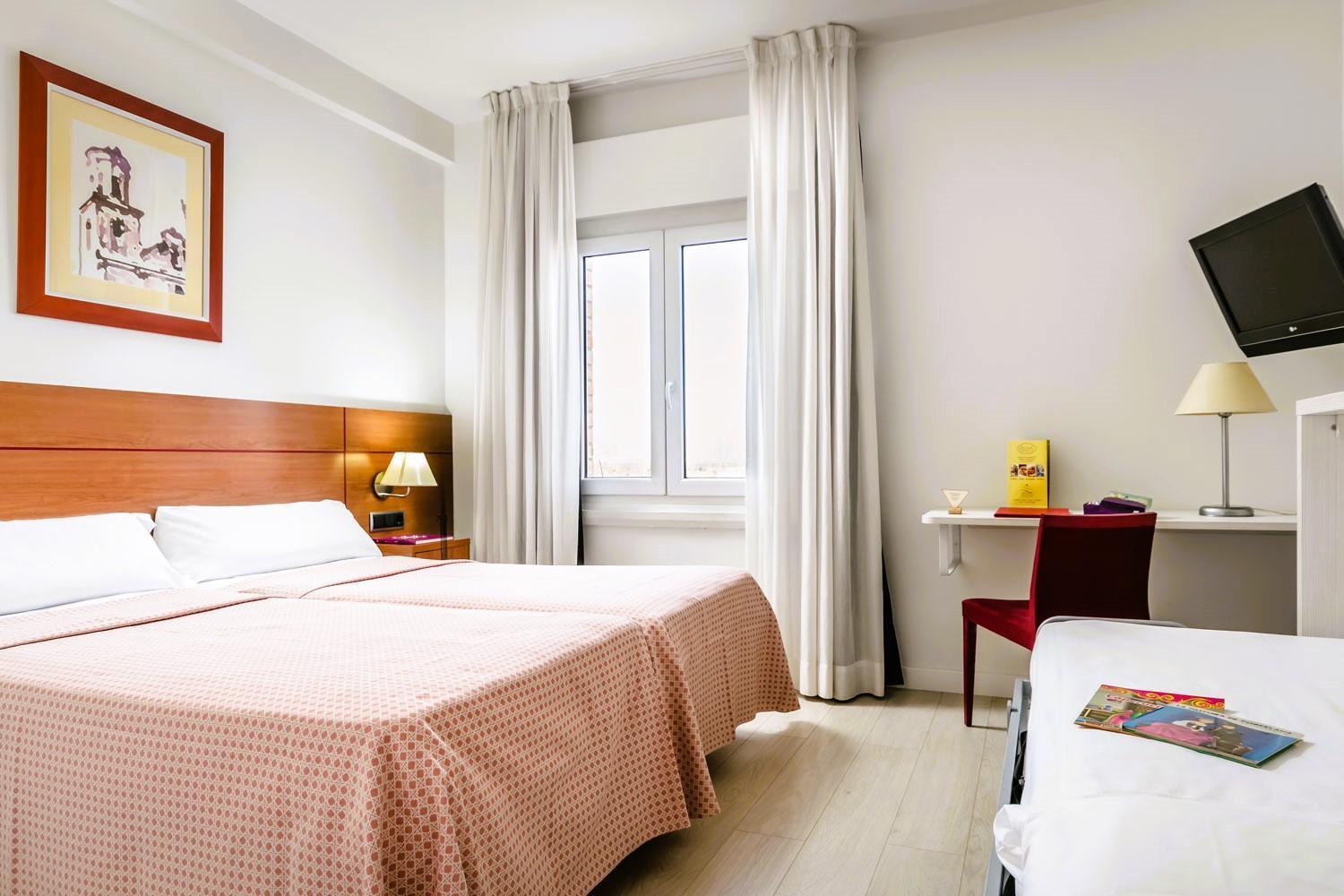 Hotel Palacios Alfaro Eksteriør bilde